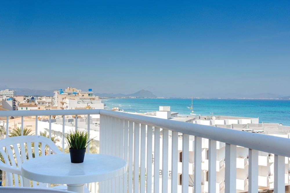 Hotel Blanca *